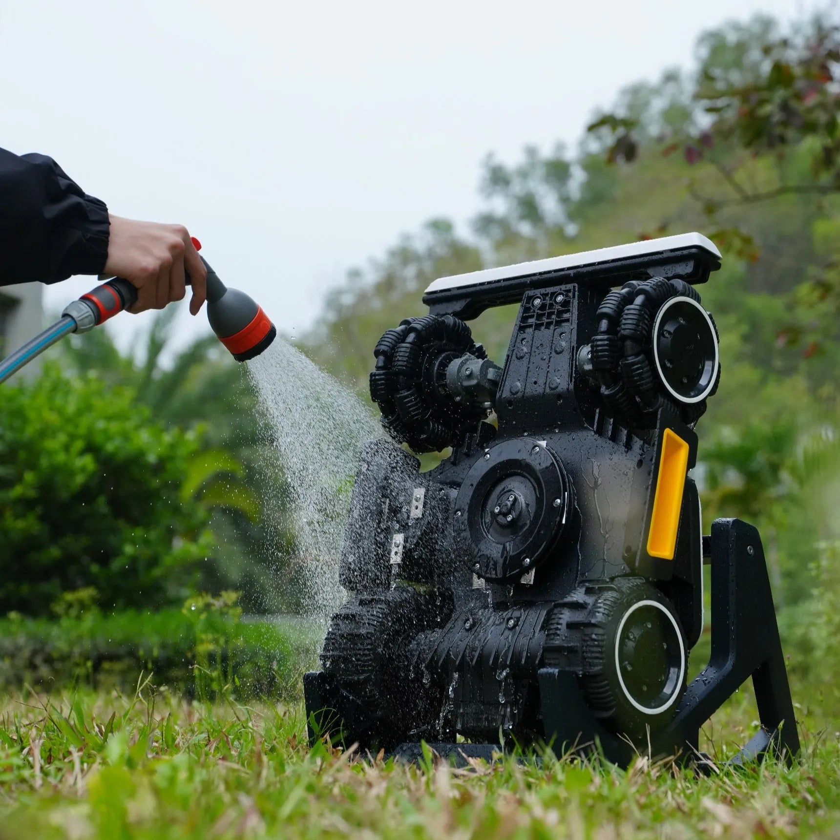 Soporte de limpieza para cortacésped